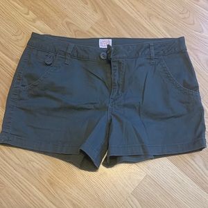 Shorts with Pockets!